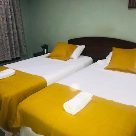 Hotel Casa Blanca León Εξωτερικό φωτογραφία