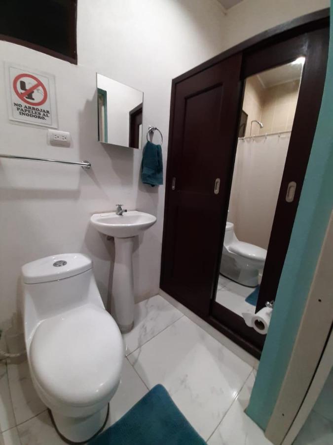 Hotel Casa Blanca León Εξωτερικό φωτογραφία