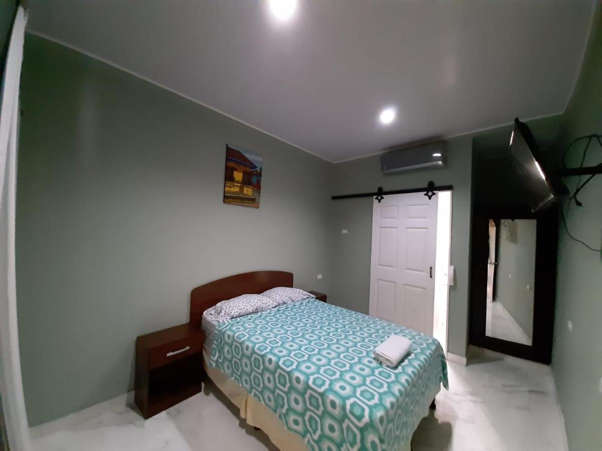 Hotel Casa Blanca León Εξωτερικό φωτογραφία