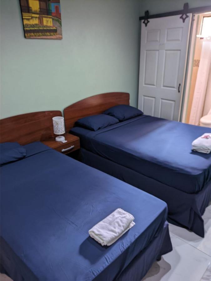 Hotel Casa Blanca León Εξωτερικό φωτογραφία