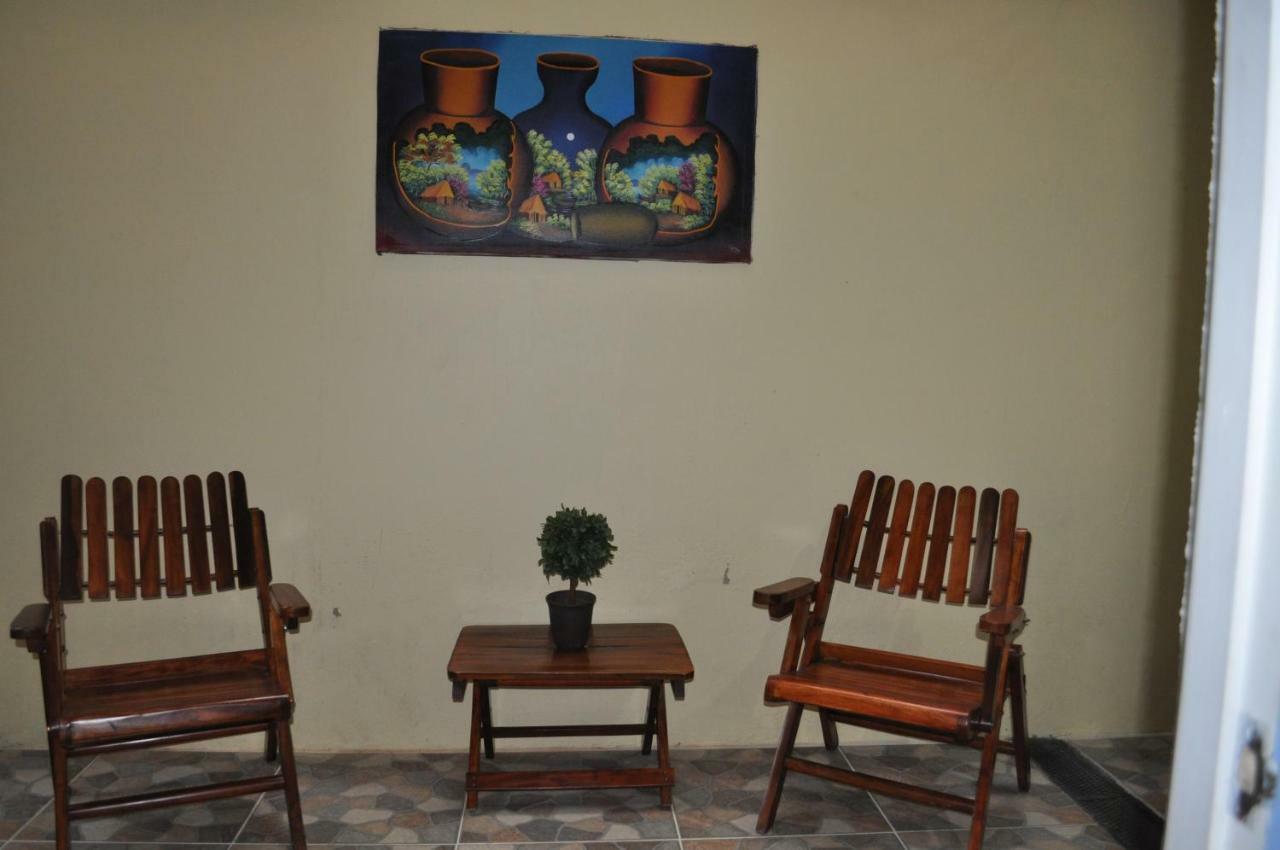 Hotel Casa Blanca León Εξωτερικό φωτογραφία