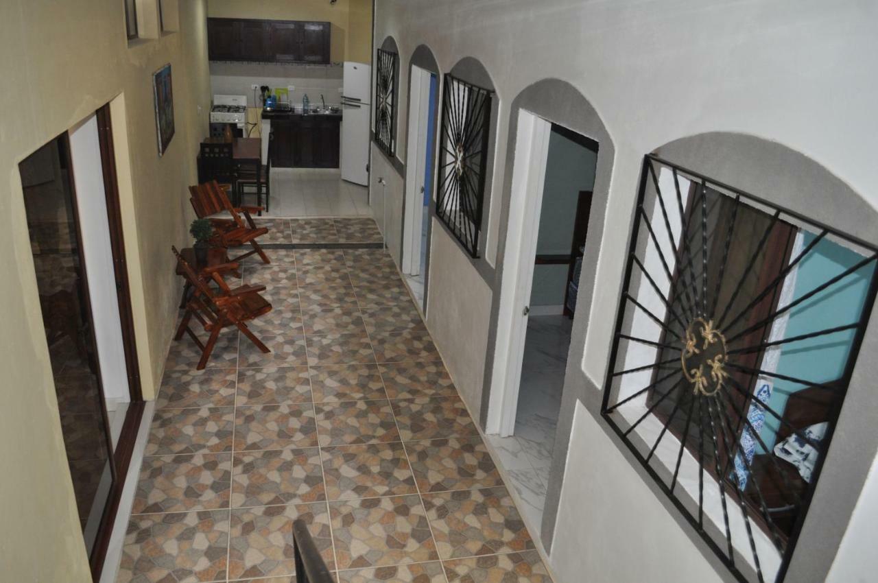 Hotel Casa Blanca León Εξωτερικό φωτογραφία