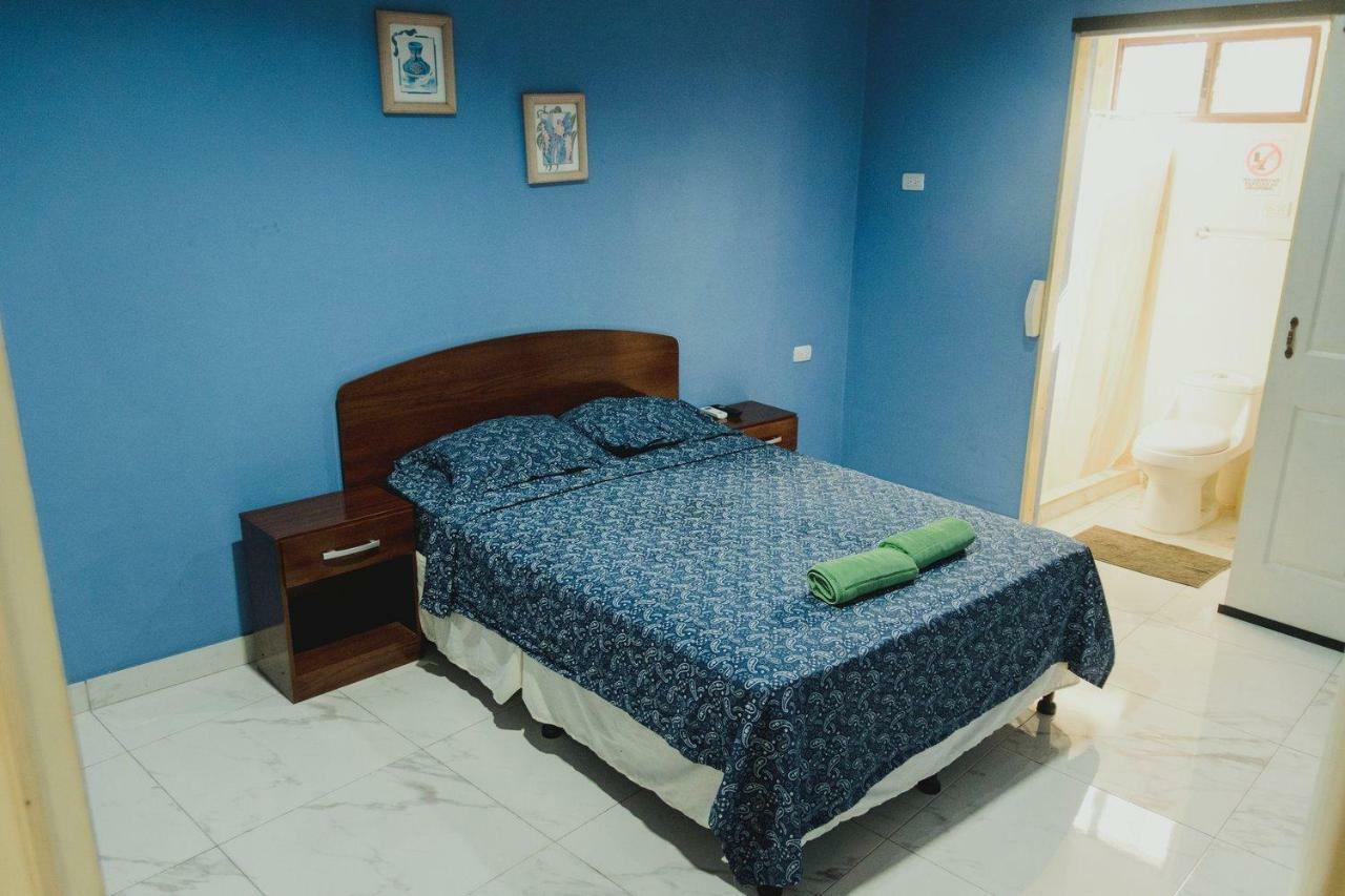 Hotel Casa Blanca León Εξωτερικό φωτογραφία