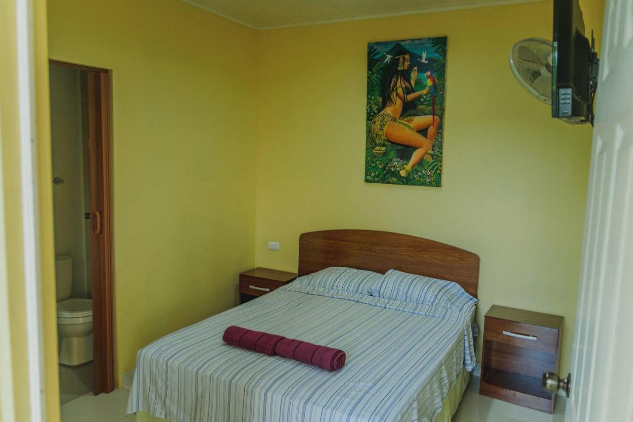 Hotel Casa Blanca León Εξωτερικό φωτογραφία