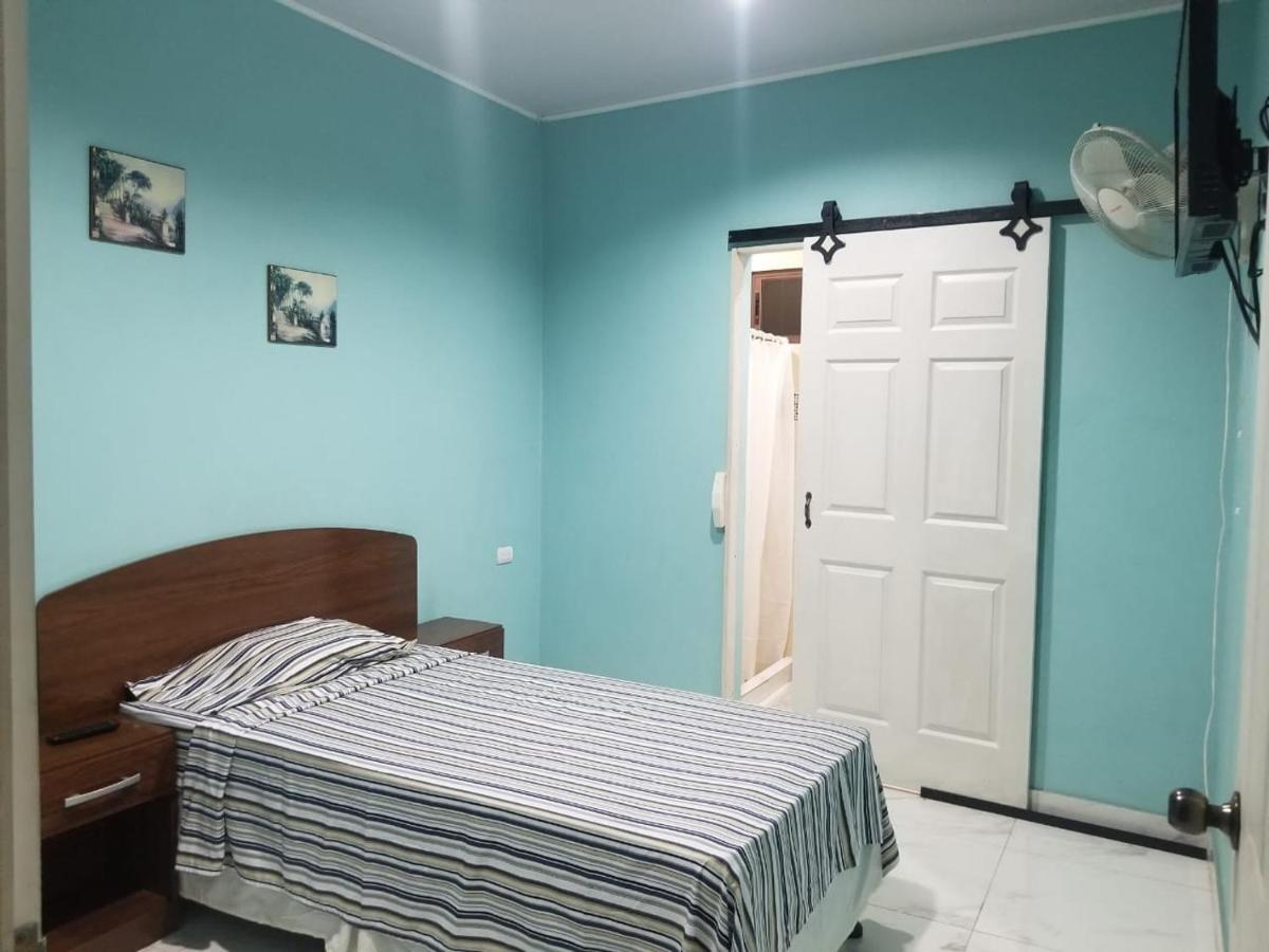 Hotel Casa Blanca León Εξωτερικό φωτογραφία